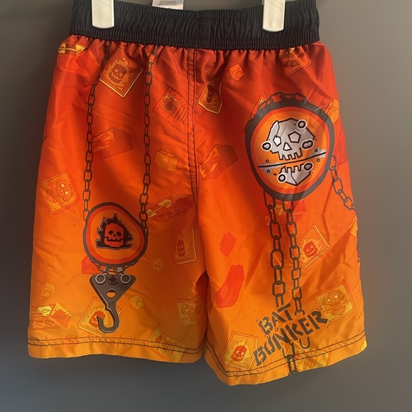 Boys, Size S 6/7 Lego Movie Swim trunks - Picture 5 of 8